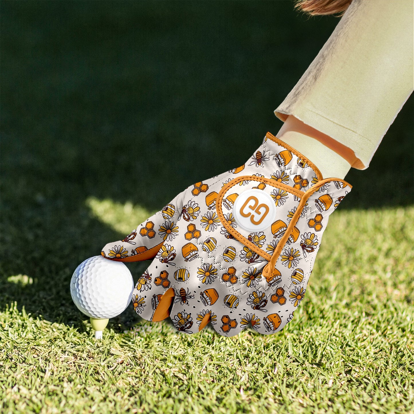 Honey Daisy Golf Glove