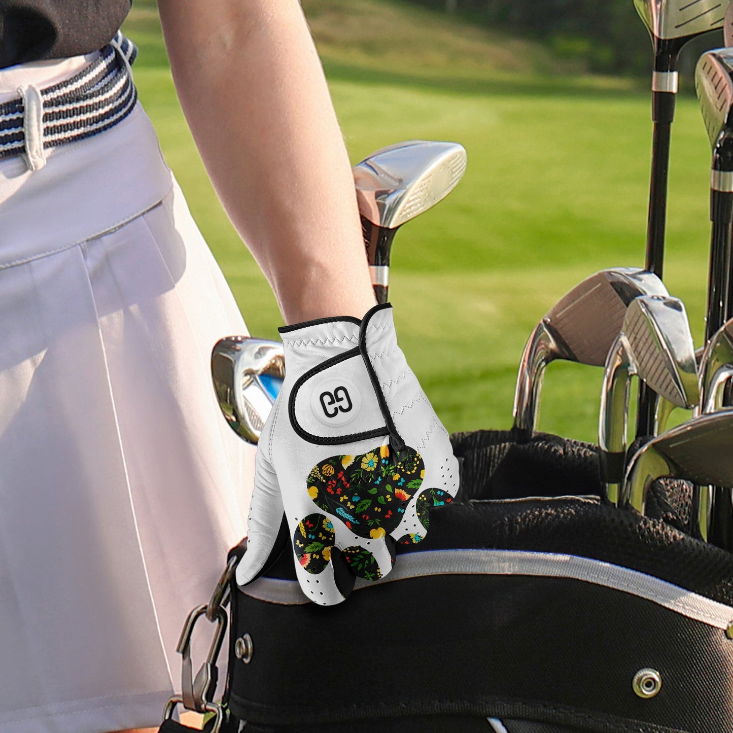 Wild Garden Paw Golf Glove